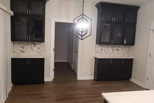 2012 N 13th St, Milwaukee, WI 53205 - Photo 9