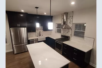 1629 N 20th St, Milwaukee, WI 53205 - Photo 5