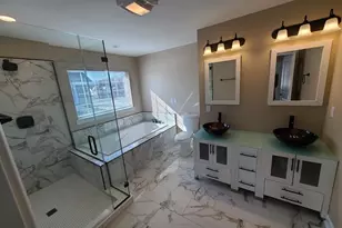 2034 N 13th St, Milwaukee, WI 53205 - Photo 11