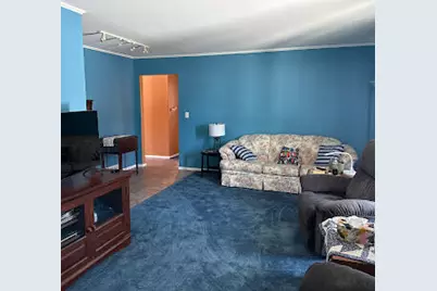 1134  Bluebird Ln, Racine, WI 53182 - Photo 9