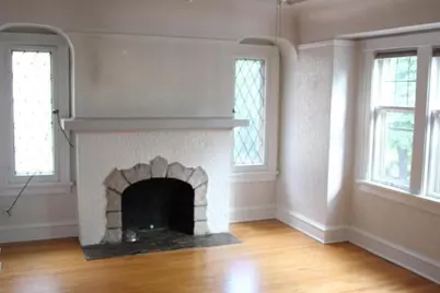 1614 E Newton Ave, Shorewood, WI 53211 - Photo 3