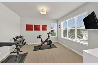 8130 W Mourning Dove Ln, Mequon, WI 53097 - Photo 15