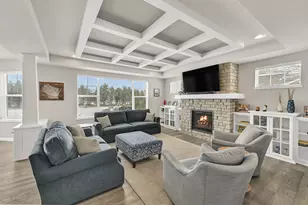 8130 W Mourning Dove Ln, Mequon, WI 53097 - Photo 5