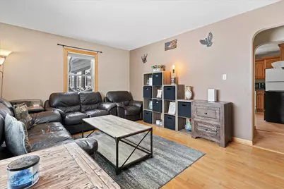 915  Carol St, Watertown, WI 53094 - Photo 3