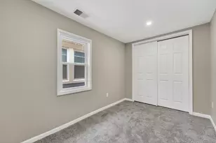 2519 S Austin St, Milwaukee, WI 53207 - Photo 19