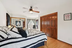 7533 W Tuckaway Creek Dr, Franklin, WI 53132 - Photo 17