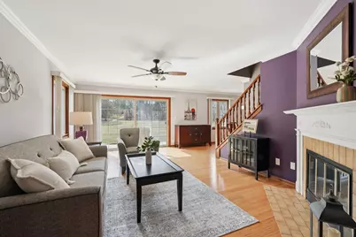 7533 W Tuckaway Creek Dr, Franklin, WI 53132 - Photo 3