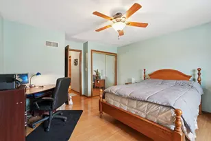 7533 W Tuckaway Creek Dr, Franklin, WI 53132 - Photo 25