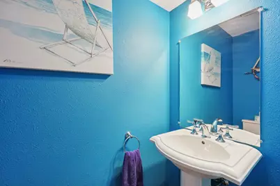 7533 W Tuckaway Creek Dr, Franklin, WI 53132 - Photo 15