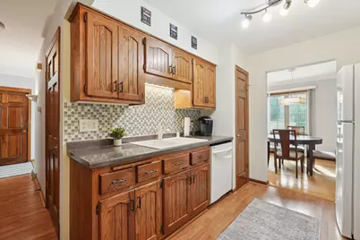 7533 W Tuckaway Creek Dr, Franklin, WI 53132 - Photo 11