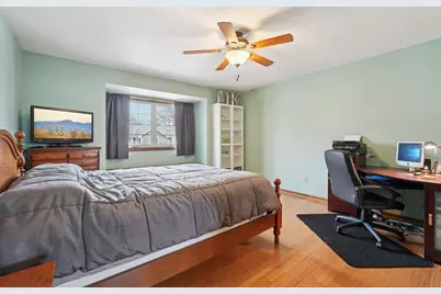 7533 W Tuckaway Creek Dr, Franklin, WI 53132 - Photo 23