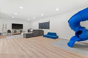 35097 Yahara Dr, Summit, WI 53066 - Photo 37