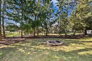 18525 Pleasant St, Brookfield, WI 53045 - Photo 33