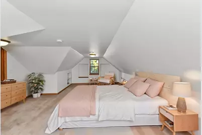 18525  Pleasant St, Brookfield, WI 53045 - Photo 21