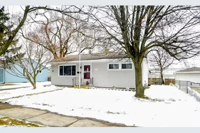 2221  Loraine Ave Ave, Racine, WI 53402 - Photo 1