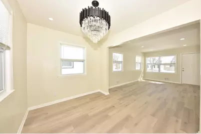 8106 W Herbert Ave, Milwaukee, WI 53218 - Photo 7