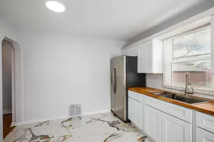 7721 14th Ave, Kenosha, WI 53143 - Photo 9