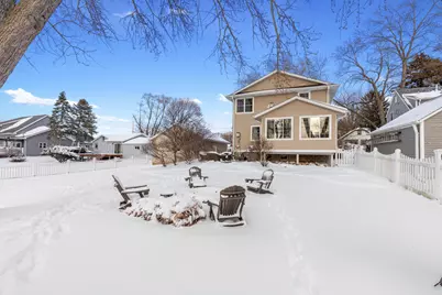 W269N2723  Lelah Ave, Pewaukee, WI 53072 - Photo 3