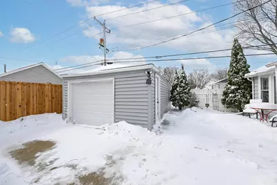 4719 N 126th St, Butler, WI 53007 - Photo 23