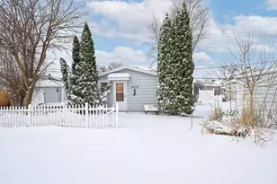 4719 N 126th St, Butler, WI 53007 - Photo 1