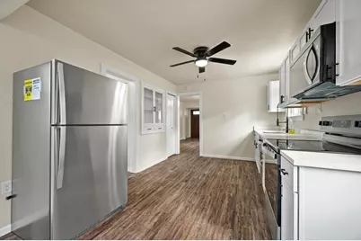 5375 N 64th St, Milwaukee, WI 53218 - Photo 9