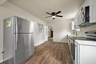 5375 N 64th St, Milwaukee, WI 53218 - Photo 9