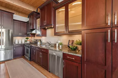 541 E Erie St #215, Milwaukee, WI 53202 - Photo 17