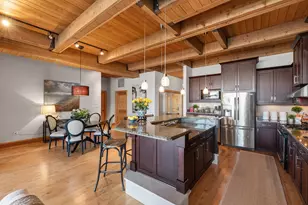 541 E Erie St, Milwaukee, WI 53202 - Photo 23