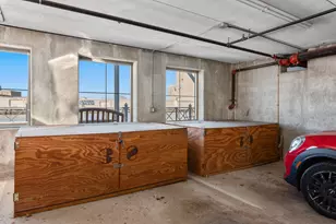 541 E Erie St, Milwaukee, WI 53202 - Photo 41