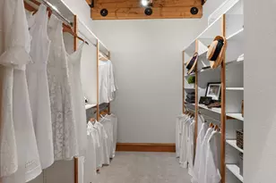 541 E Erie St, Milwaukee, WI 53202 - Photo 29