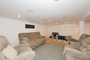 309 N 116th St, Wauwatosa, WI 53226 - Photo 33