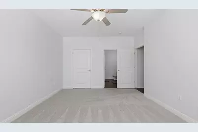 W206N16704  Blackberry Cir #2205, Jackson, WI 53037 - Photo 15