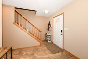 8325 N 93rd St, Milwaukee, WI 53224 - Photo 5