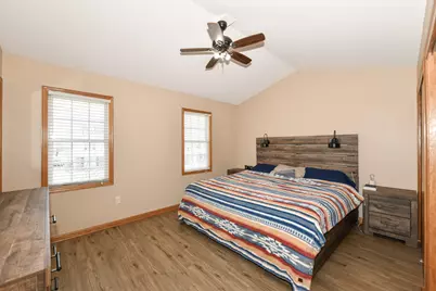 8325 N 93rd St, Milwaukee, WI 53224 - Photo 23