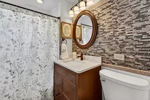 1139 Jefferson St, Racine, WI 53404 - Photo 15