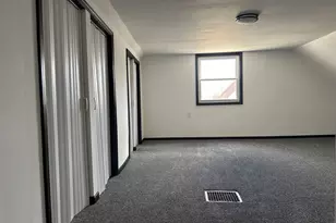 1801 S 77th St, West Allis, WI 53214 - Photo 15