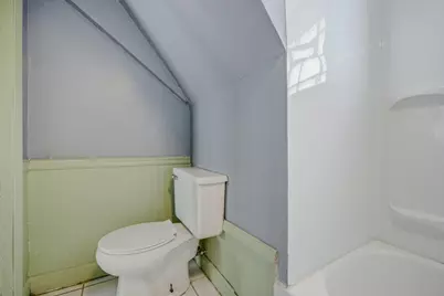 4722 W Garfield Ave, Milwaukee, WI 53208 - Photo 25