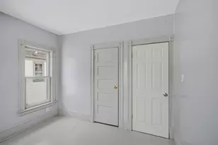 4722 W Garfield Ave, Milwaukee, WI 53208 - Photo 23