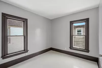 4722 W Garfield Ave, Milwaukee, WI 53208 - Photo 11