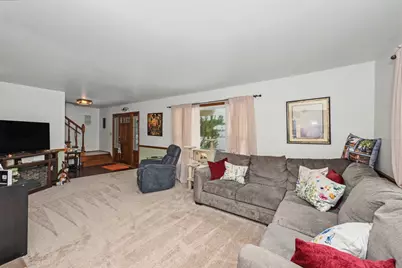 3125  91st St, Sturtevant, WI 53177 - Photo 5