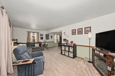 3125  91st St, Sturtevant, WI 53177 - Photo 3