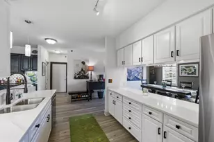 N74W13737 Appleton Ave, Menomonee Falls, WI 53051 - Photo 17