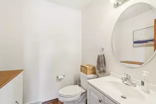 1384 Honeysuckle Rd, Hartford, WI 53027 - Photo 11