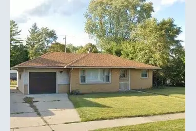 7200 W Grantosa Dr, Milwaukee, WI 53218 - Photo 1