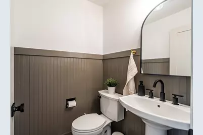 W233S6945  Millbrook Cir, Vernon, WI 53103 - Photo 11