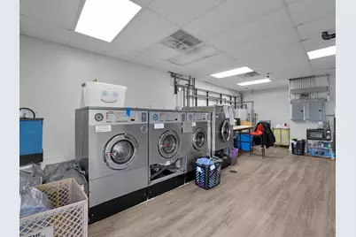 131  Wells St, Lake Geneva, WI 53147 - Photo 11