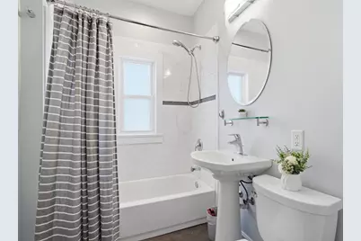 1425 E Russell Ave, Milwaukee, WI 53207 - Photo 25