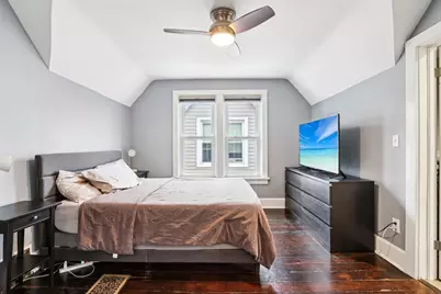 1425 E Russell Ave, Milwaukee, WI 53207 - Photo 29