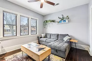 1425 E Russell Ave, Milwaukee, WI 53207 - Photo 9