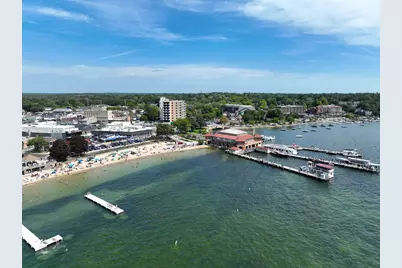 226  Broad St #Upper, Lake Geneva, WI 53147 - Photo 23